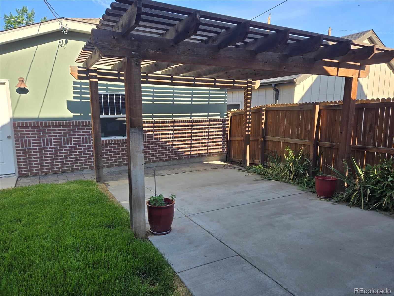 MLS Image #19 for 2245  holly street,denver, Colorado