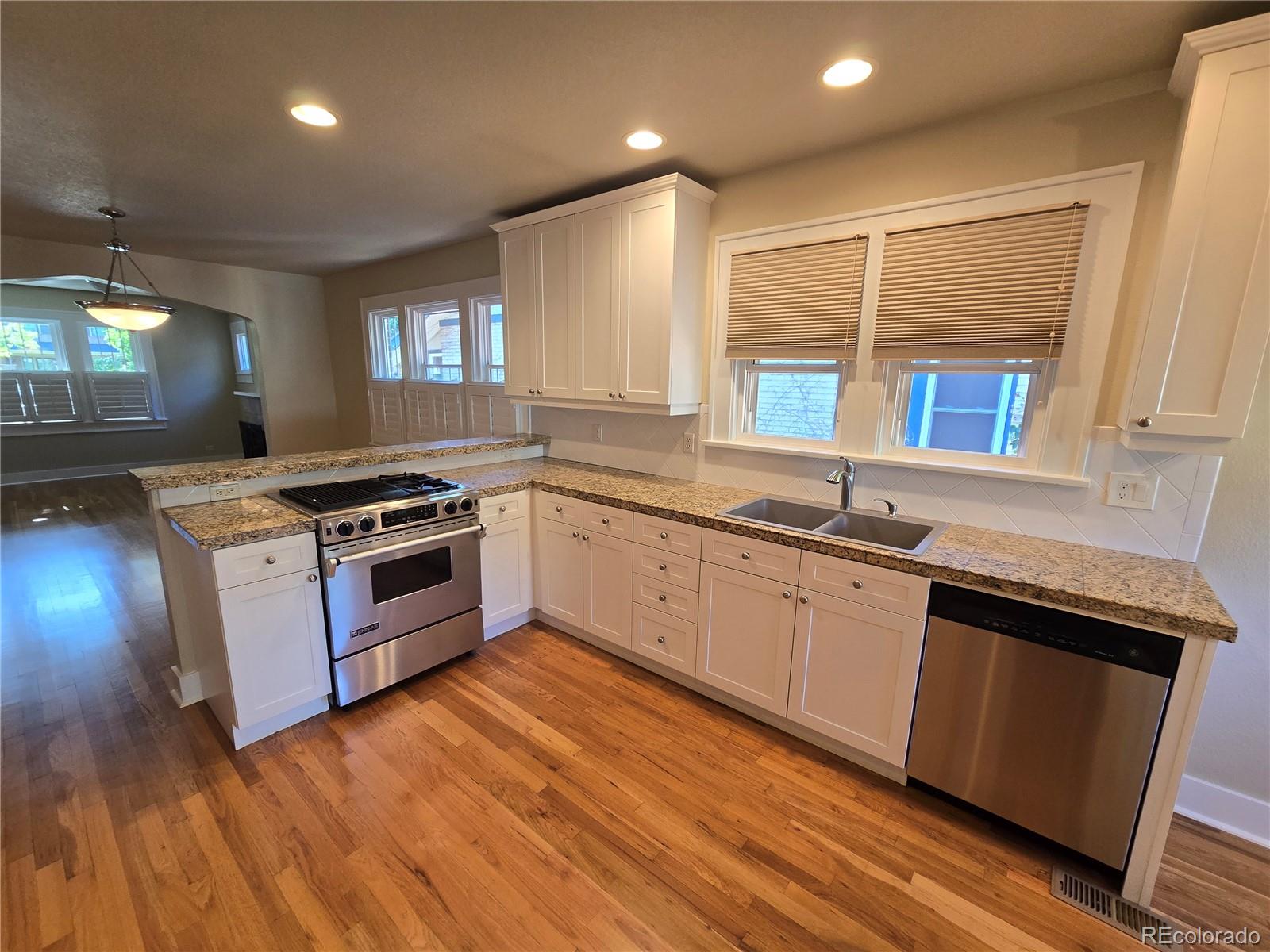 MLS Image #5 for 2245  holly street,denver, Colorado