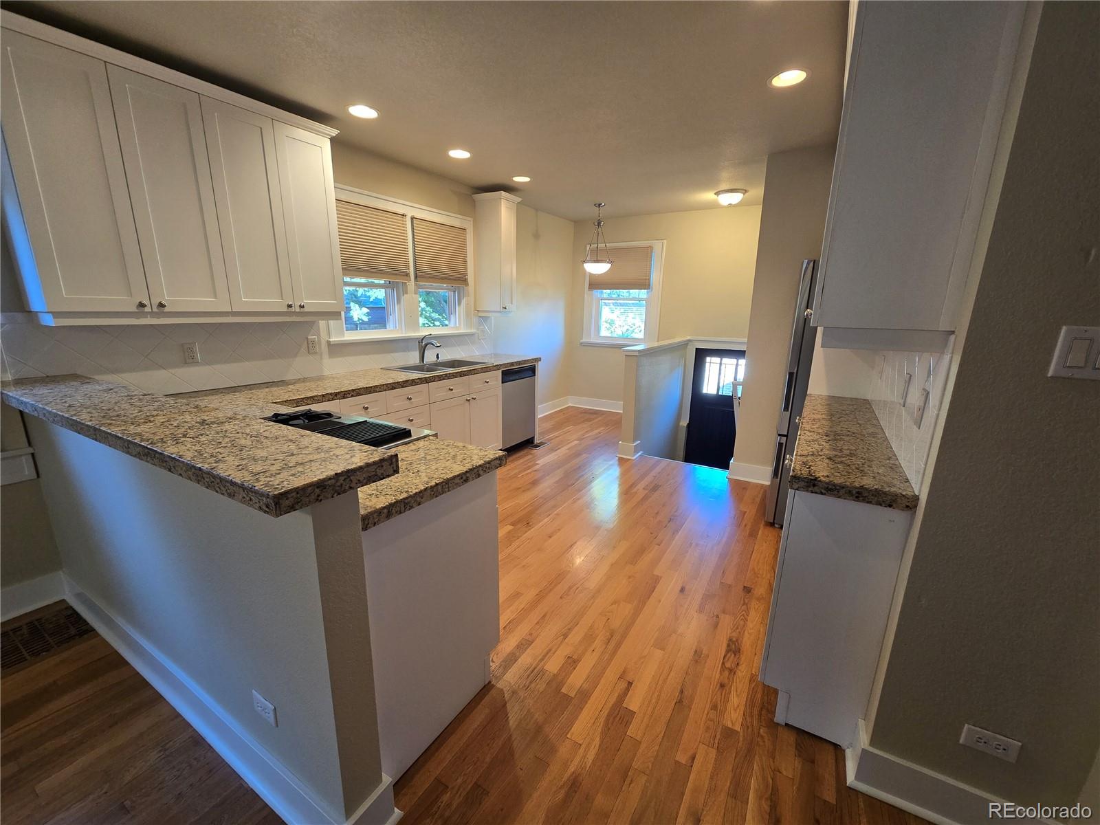 MLS Image #7 for 2245  holly street,denver, Colorado