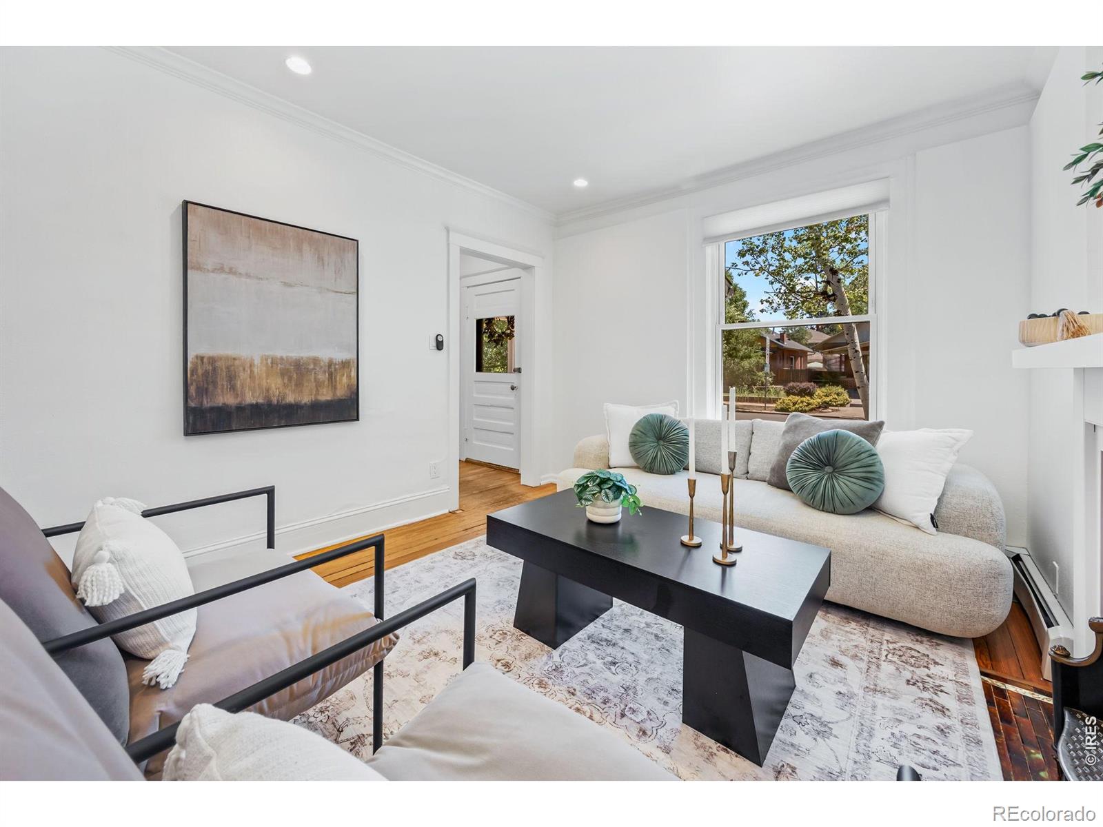 MLS Image #4 for 1271 s lincoln street,denver, Colorado