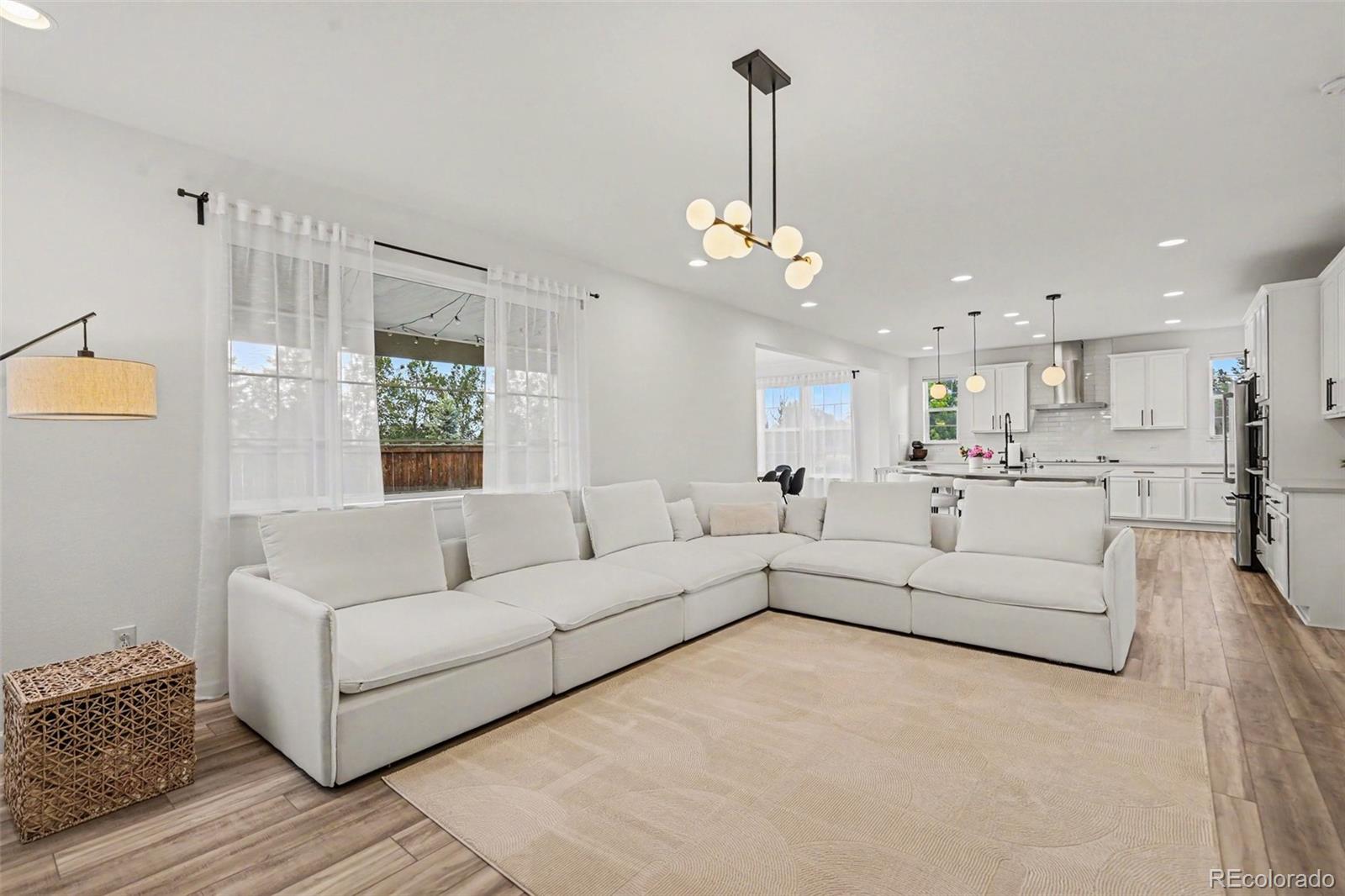 MLS Image #6 for 14607 w 71st drive,arvada, Colorado