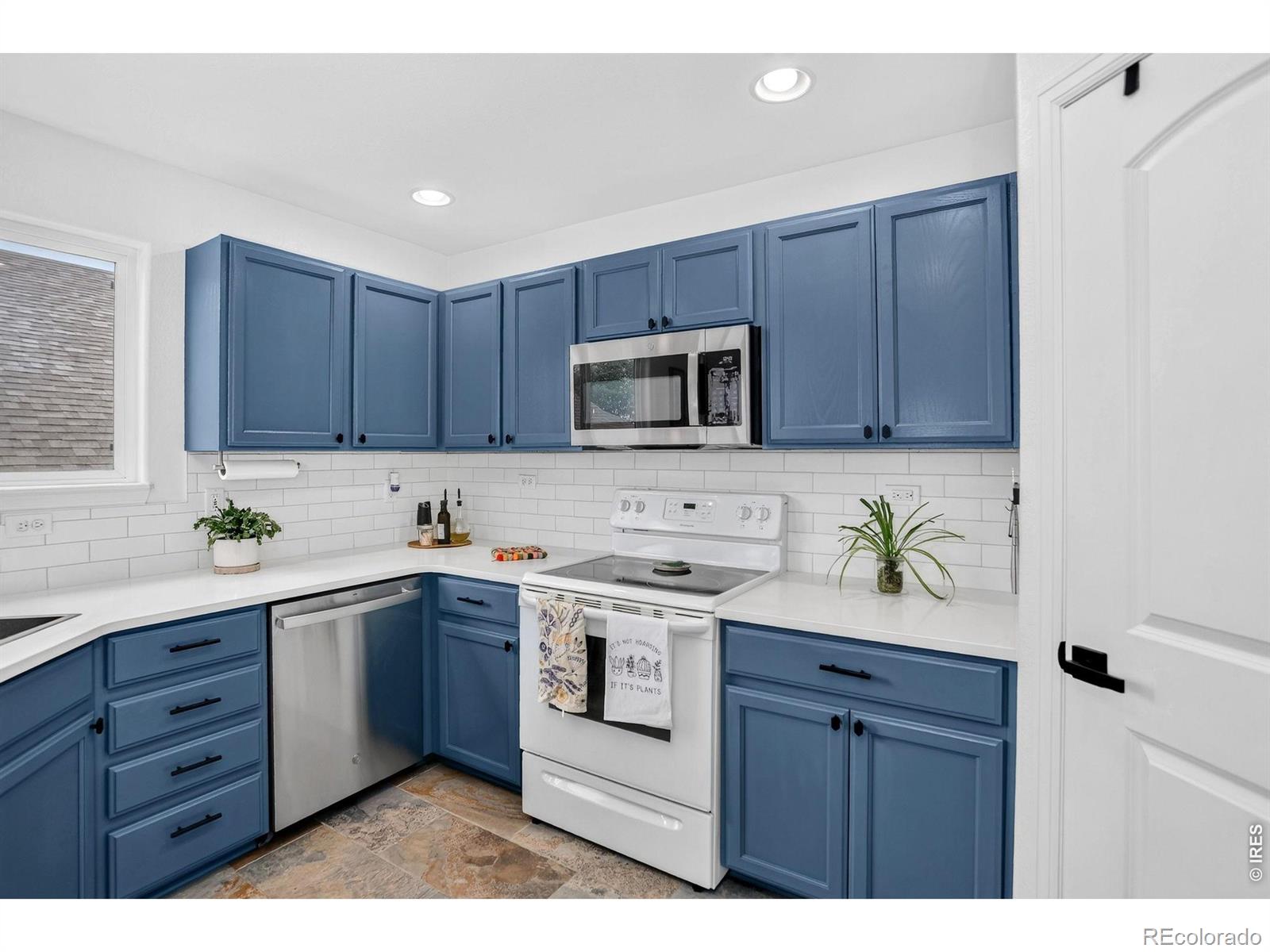 MLS Image #7 for 439  stoney brook road,fort collins, Colorado