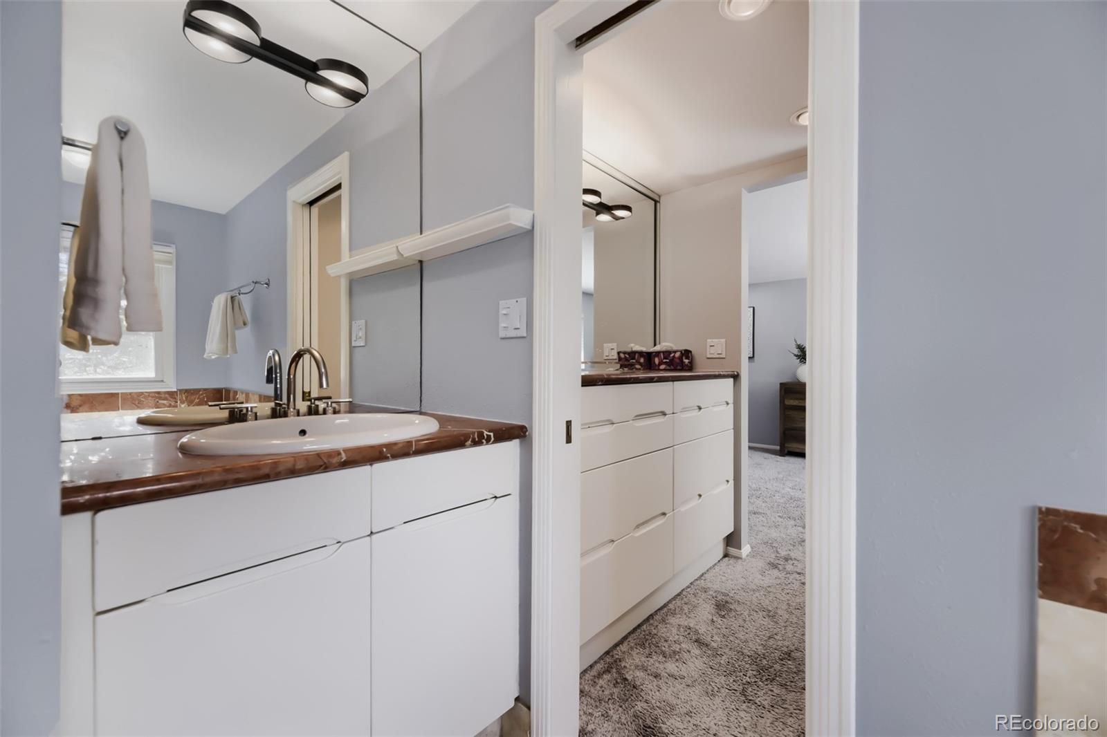 MLS Image #17 for 3141 s jasmine way,denver, Colorado