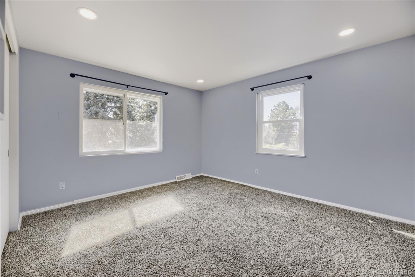 MLS Image #18 for 3141 s jasmine way,denver, Colorado