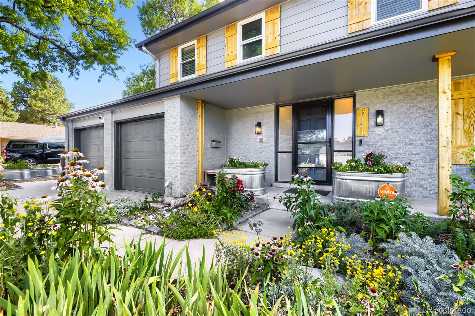 MLS Image #3 for 3141 s jasmine way,denver, Colorado