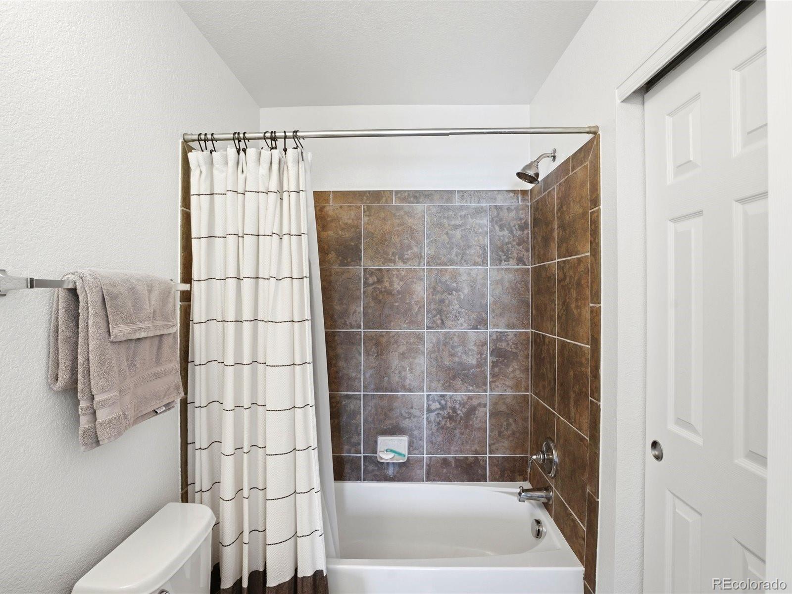 MLS Image #25 for 11861 s breeze grass way,parker, Colorado