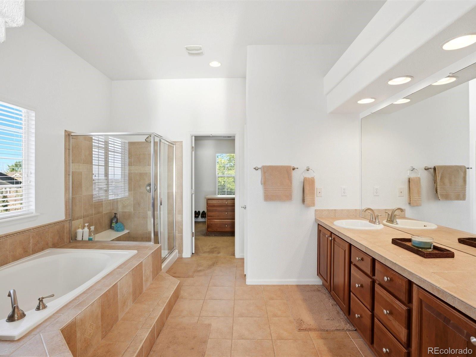 MLS Image #9 for 11861 s breeze grass way,parker, Colorado