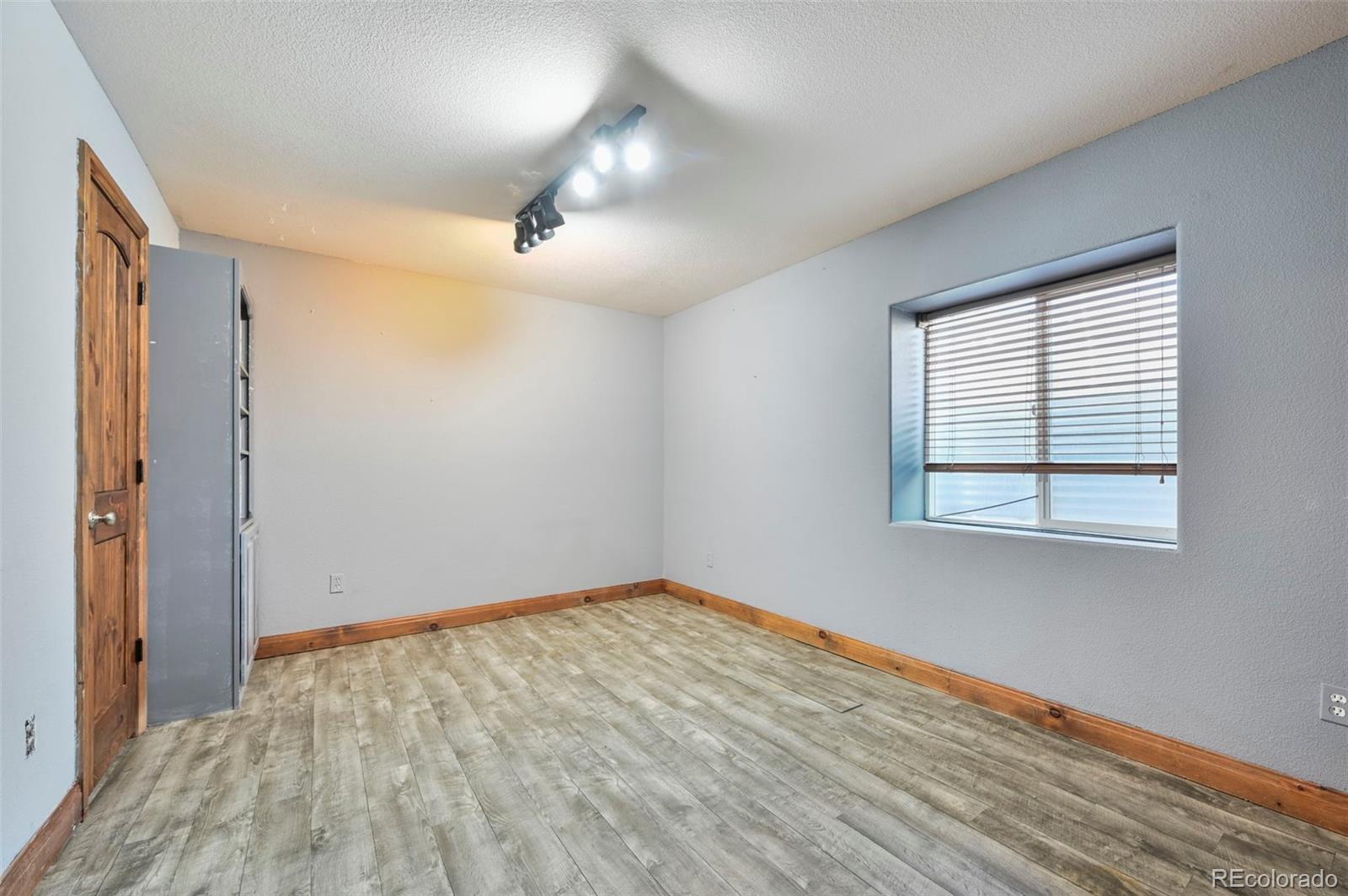 MLS Image #14 for 746  westward lane,palmer lake, Colorado
