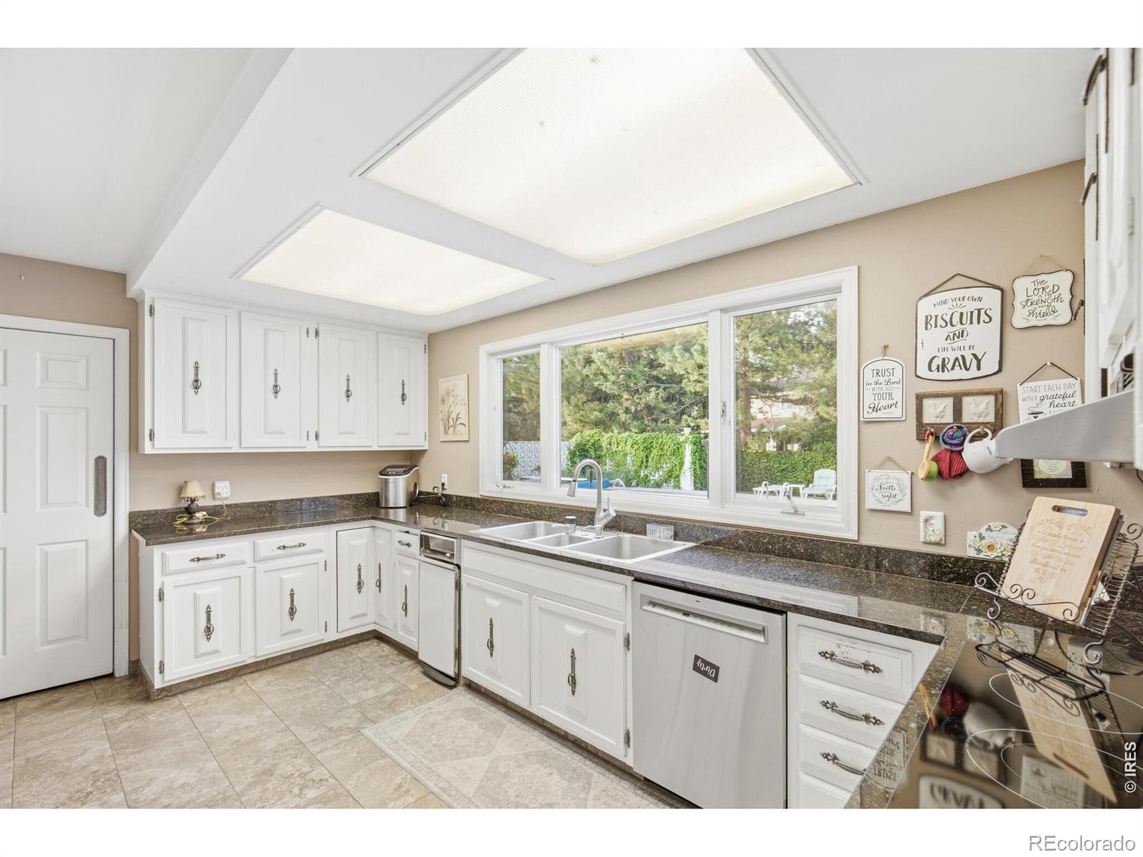 MLS Image #15 for 1922  26th avenue,greeley, Colorado