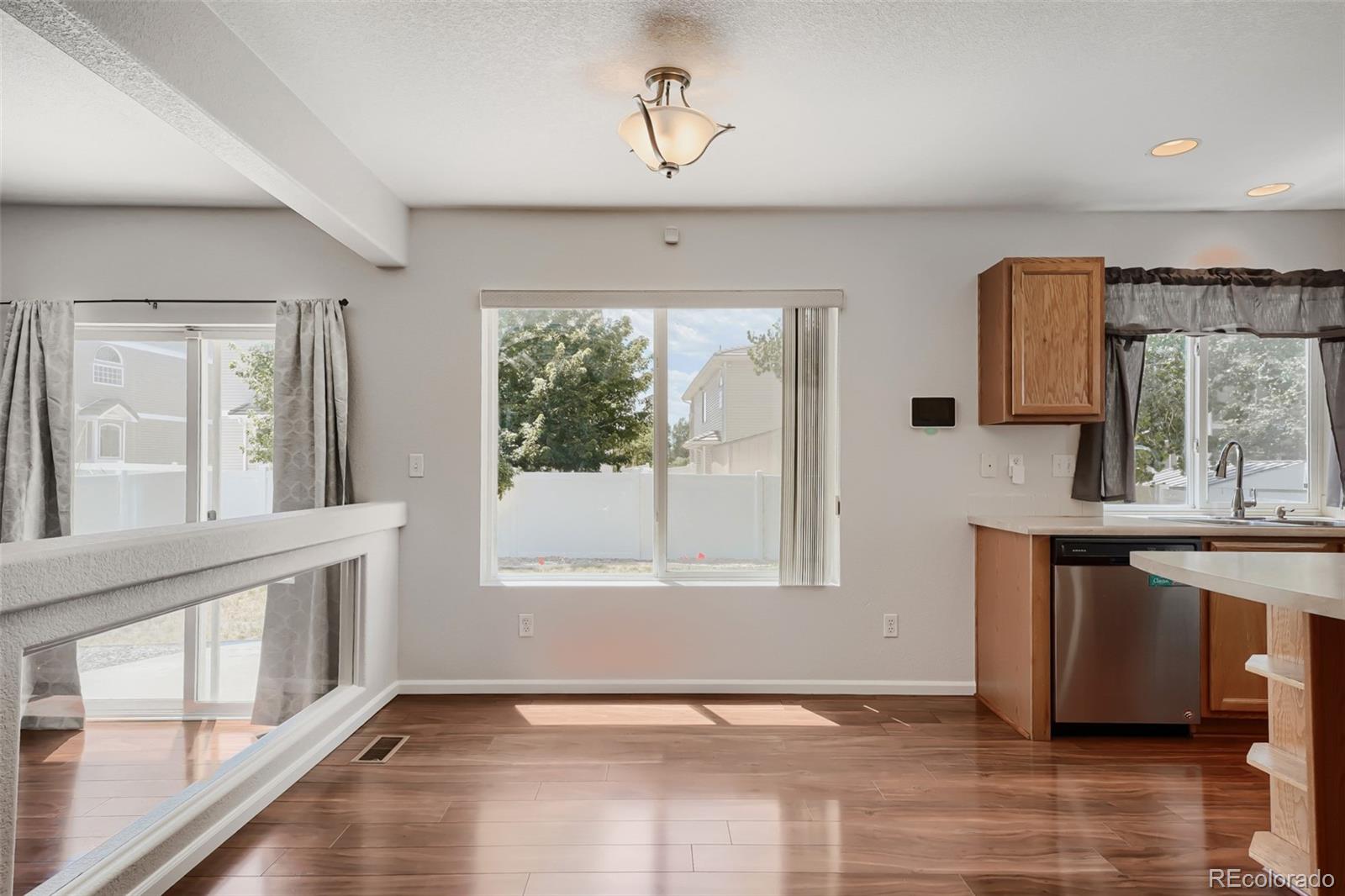 MLS Image #14 for 19034  burlington place,denver, Colorado