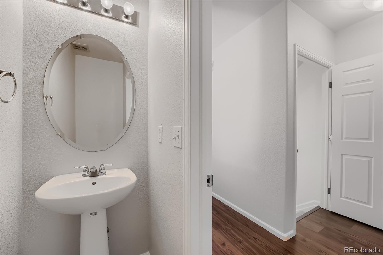 MLS Image #19 for 19034  burlington place,denver, Colorado