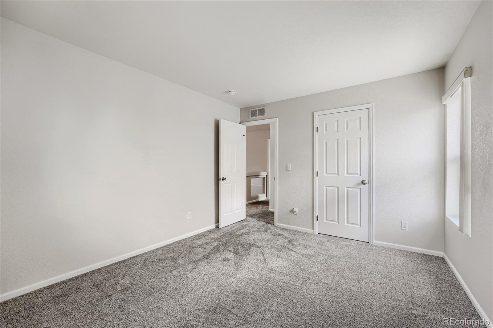 MLS Image #34 for 19034  burlington place,denver, Colorado
