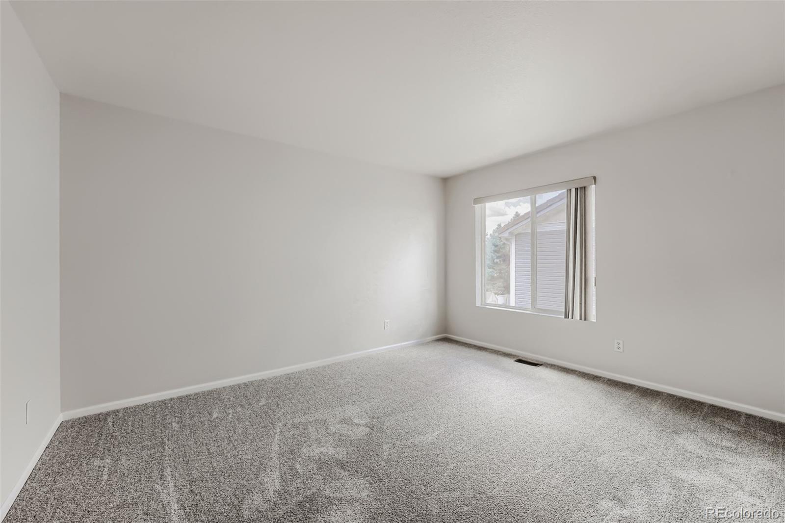 MLS Image #35 for 19034  burlington place,denver, Colorado