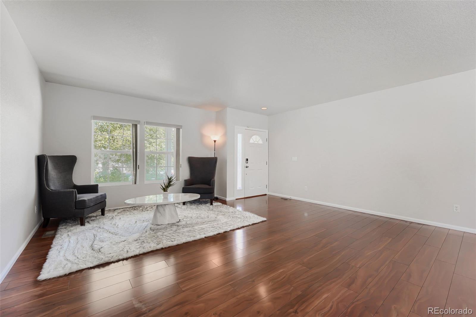 MLS Image #4 for 19034  burlington place,denver, Colorado