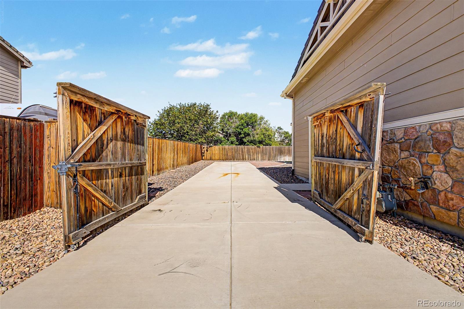 MLS Image #44 for 430  stable court,brighton, Colorado