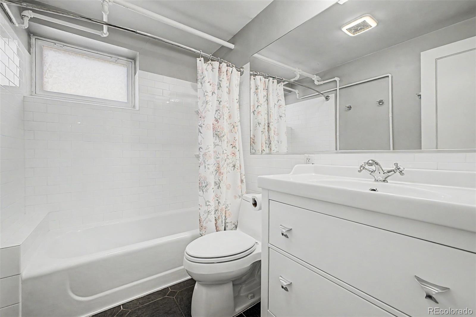 MLS Image #17 for 3776 s sherman street,englewood, Colorado
