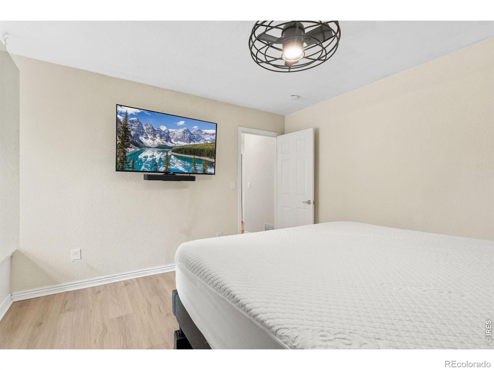 MLS Image #19 for 136  2nd street,fort collins, Colorado