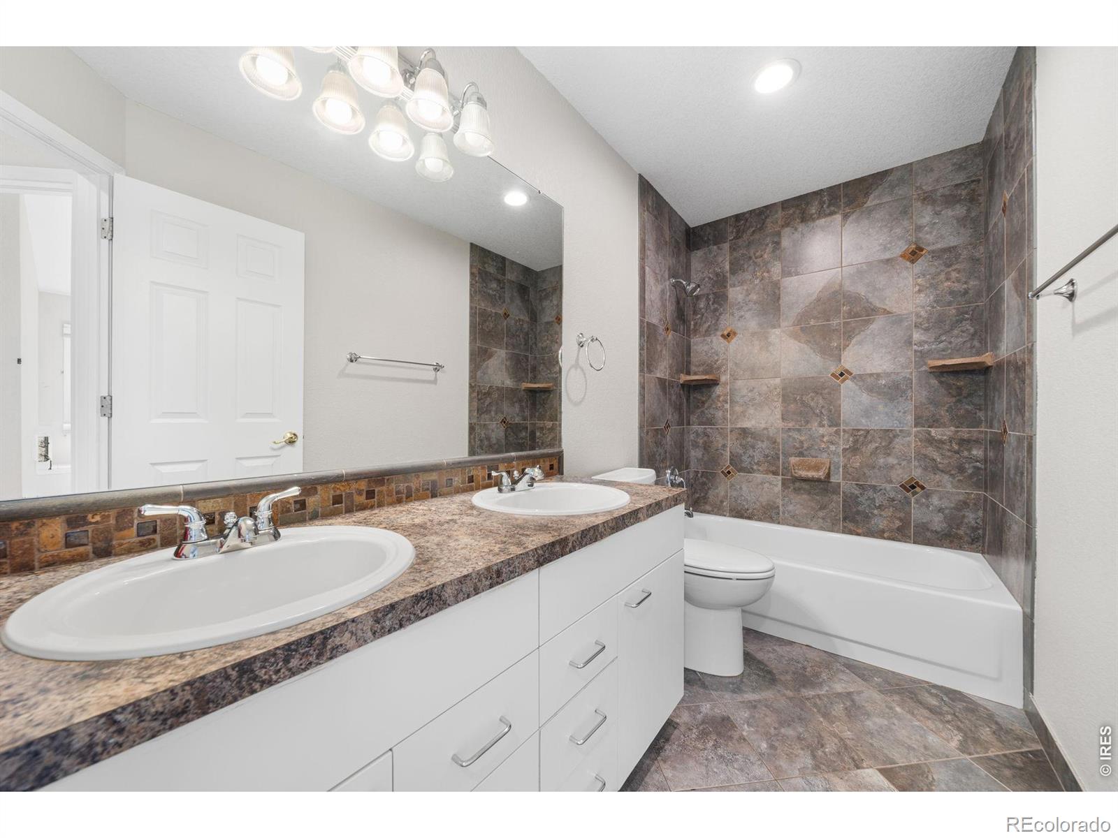 MLS Image #21 for 2800  calendar court,fort collins, Colorado