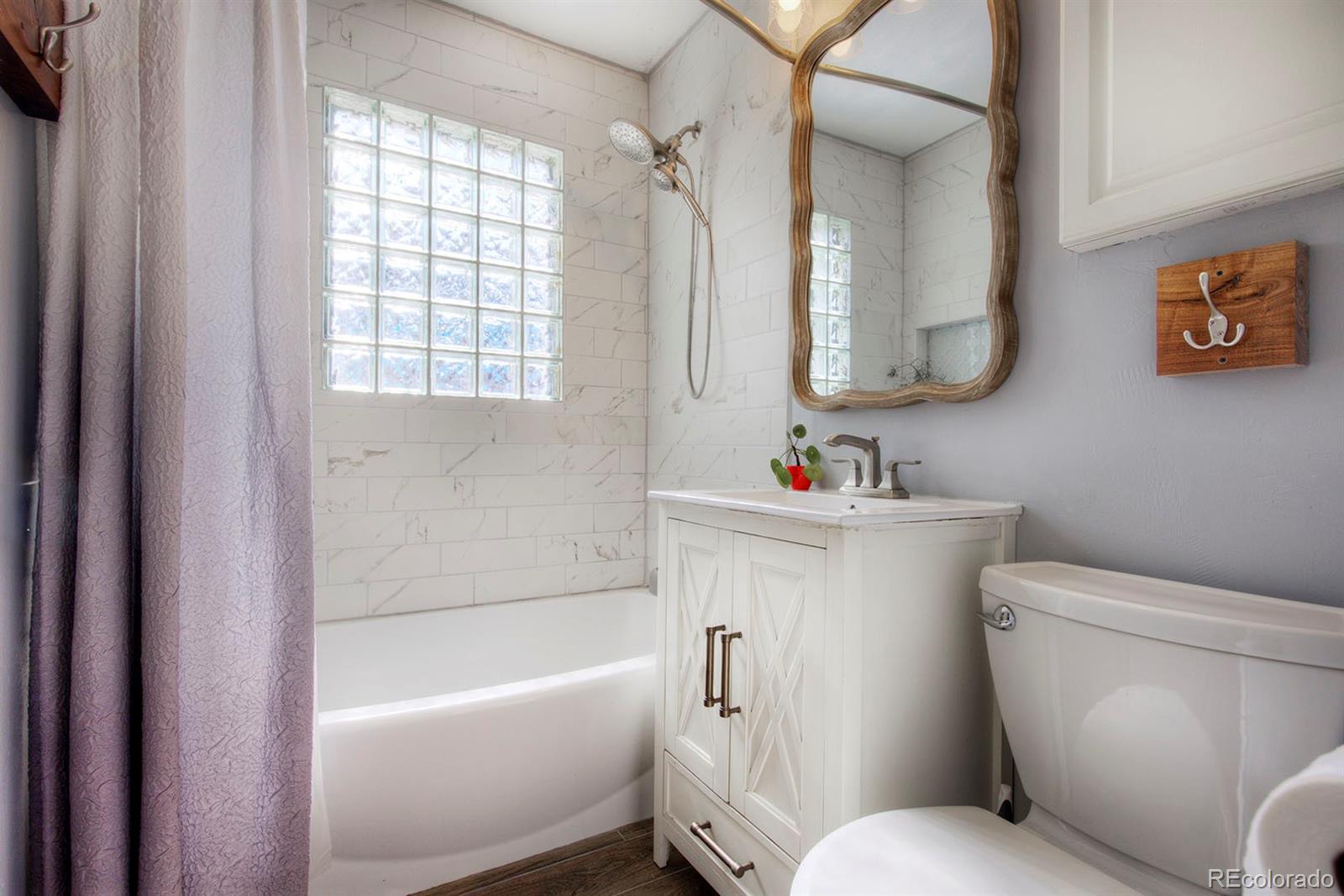 MLS Image #8 for 5656 s elmwood street,littleton, Colorado