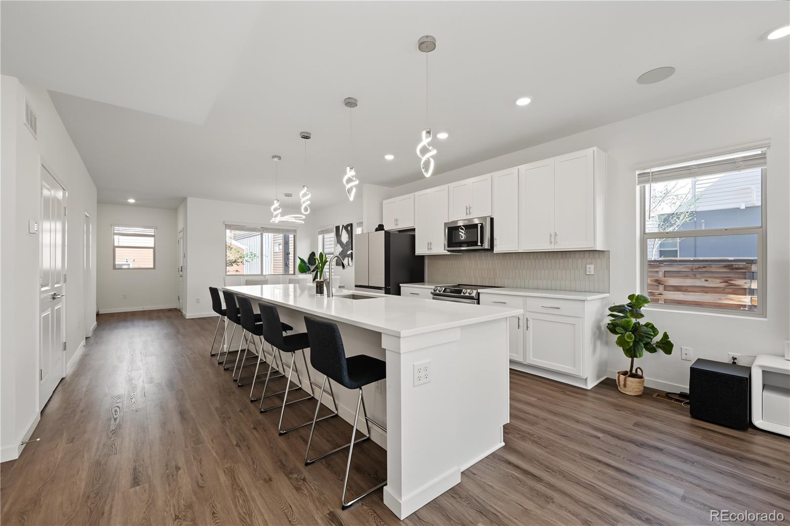 MLS Image #10 for 6875  juniper lane,arvada, Colorado