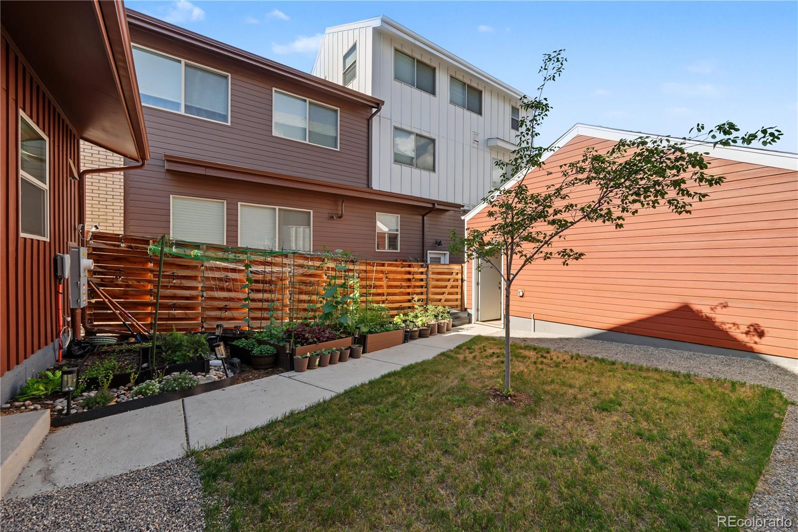 MLS Image #18 for 6875  juniper lane,arvada, Colorado
