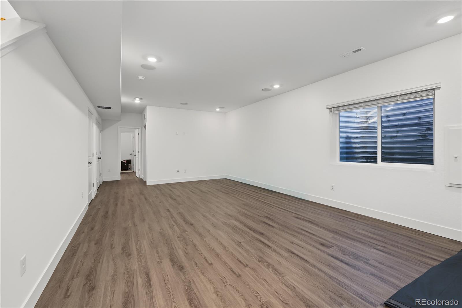 MLS Image #20 for 6875  juniper lane,arvada, Colorado