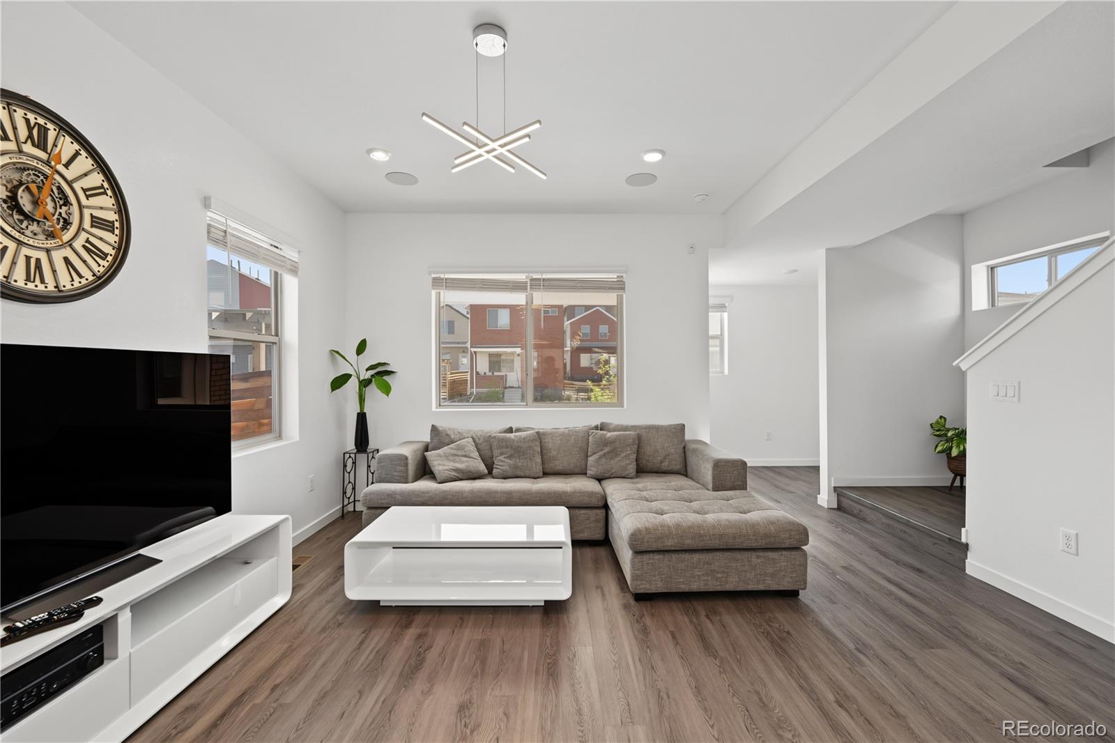 MLS Image #7 for 6875  juniper lane,arvada, Colorado