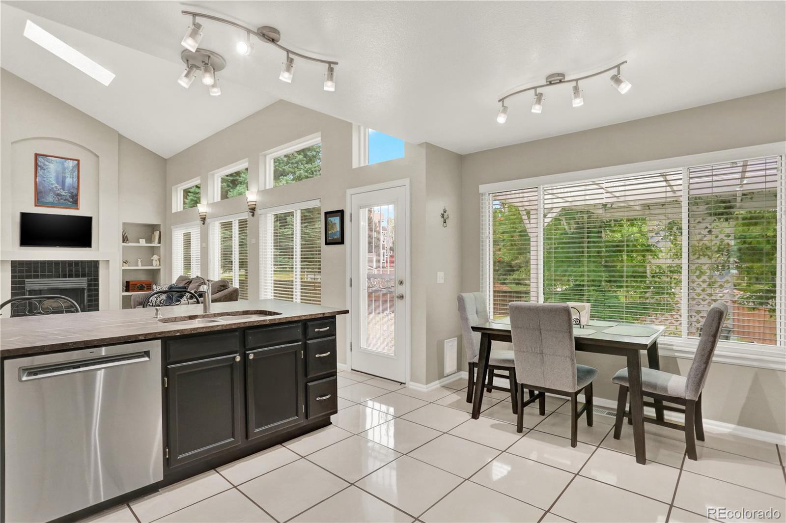 MLS Image #7 for 9543  hagen court,highlands ranch, Colorado