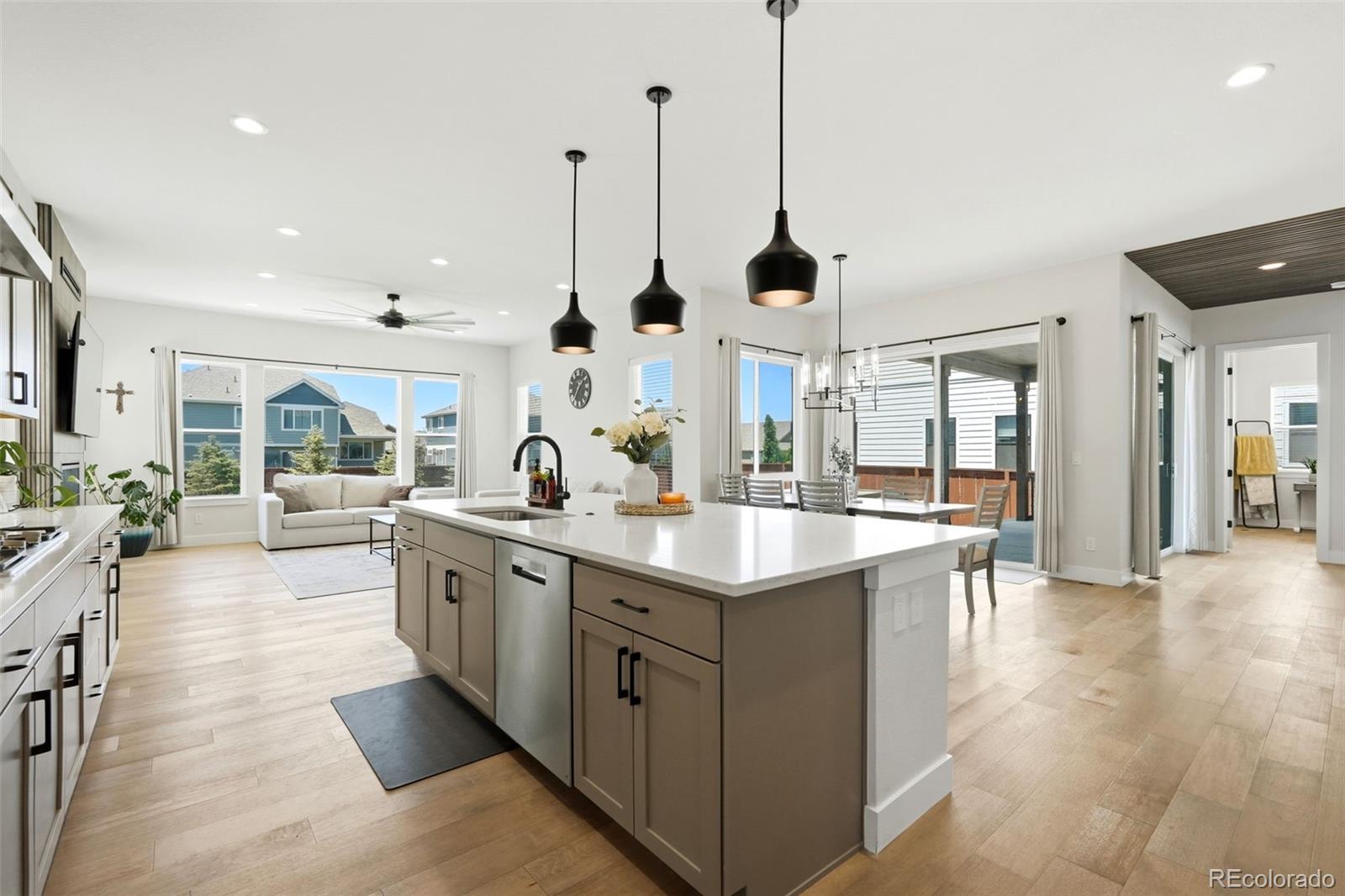 MLS Image #2 for 1702  branching canopy drive,windsor, Colorado