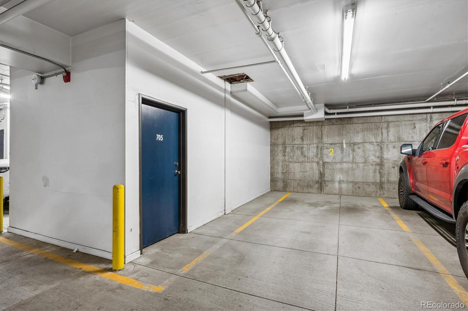 MLS Image #17 for 220  roslyn street 701,denver, Colorado