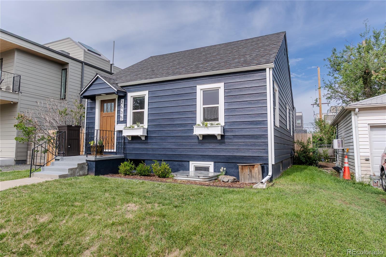 MLS Image #21 for 2635 s cherokee street,denver, Colorado