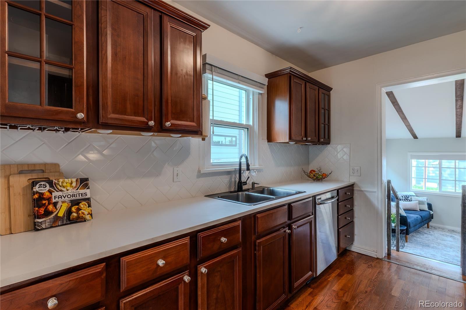 MLS Image #7 for 2635 s cherokee street,denver, Colorado