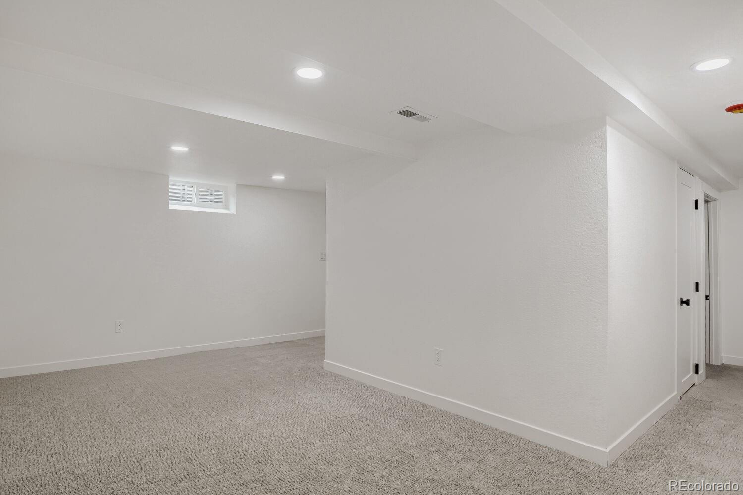 MLS Image #21 for 2985  ivanhoe street,denver, Colorado