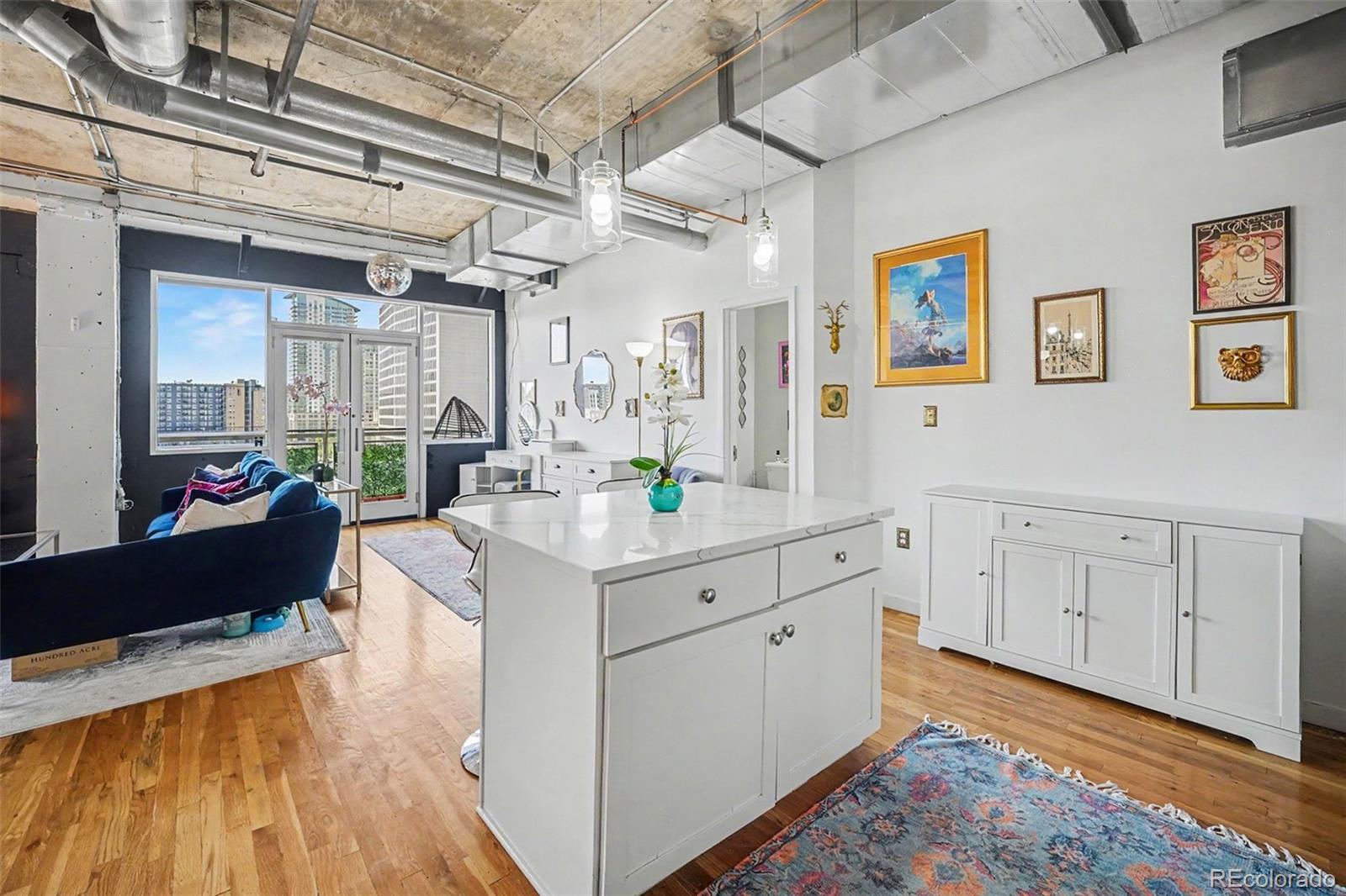 MLS Image #11 for 2020  arapahoe street,denver, Colorado