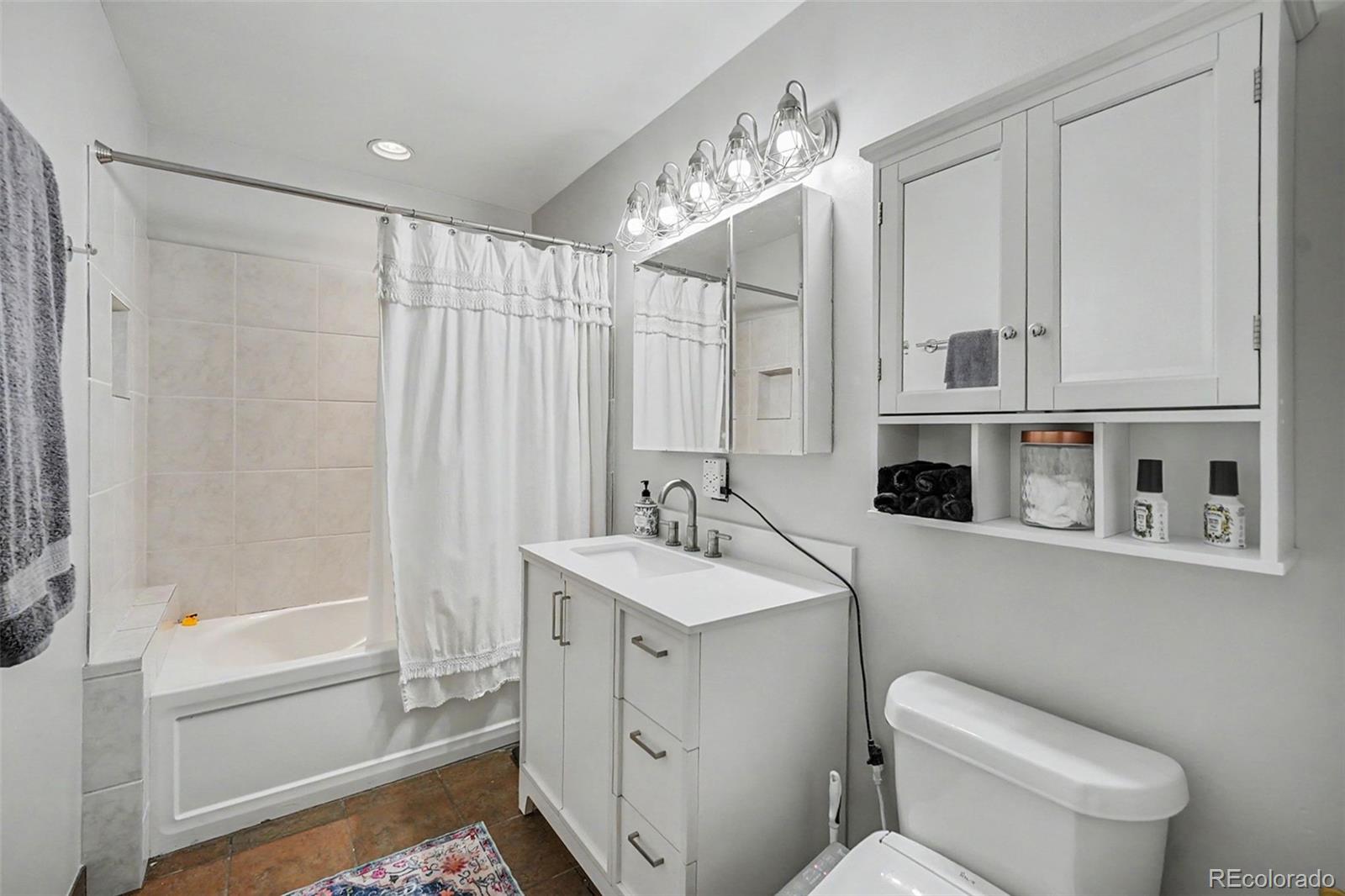 MLS Image #12 for 2020  arapahoe street,denver, Colorado