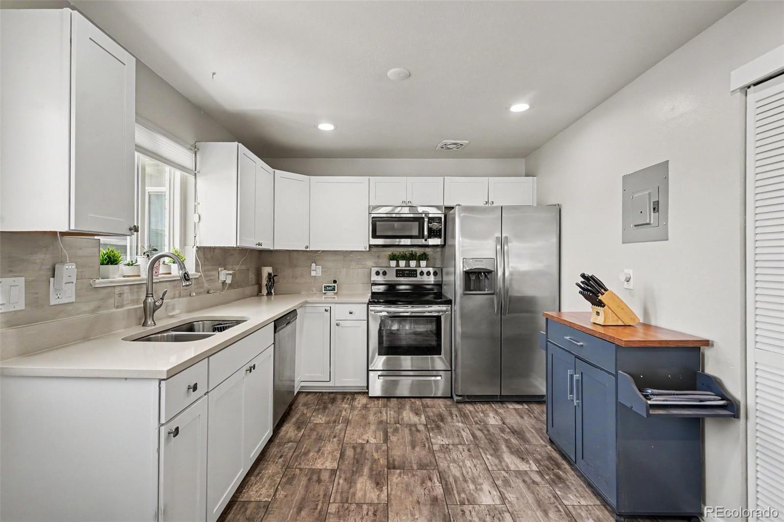 MLS Image #10 for 3255 n cook street,denver, Colorado