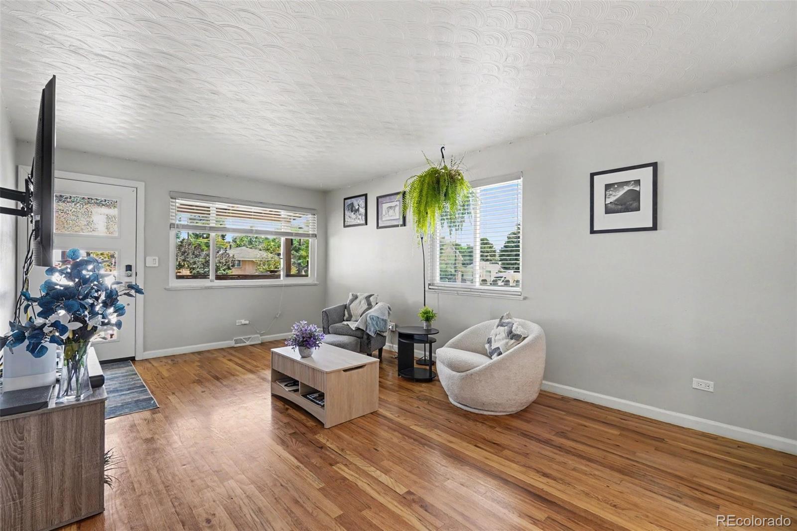 MLS Image #5 for 3255 n cook street,denver, Colorado