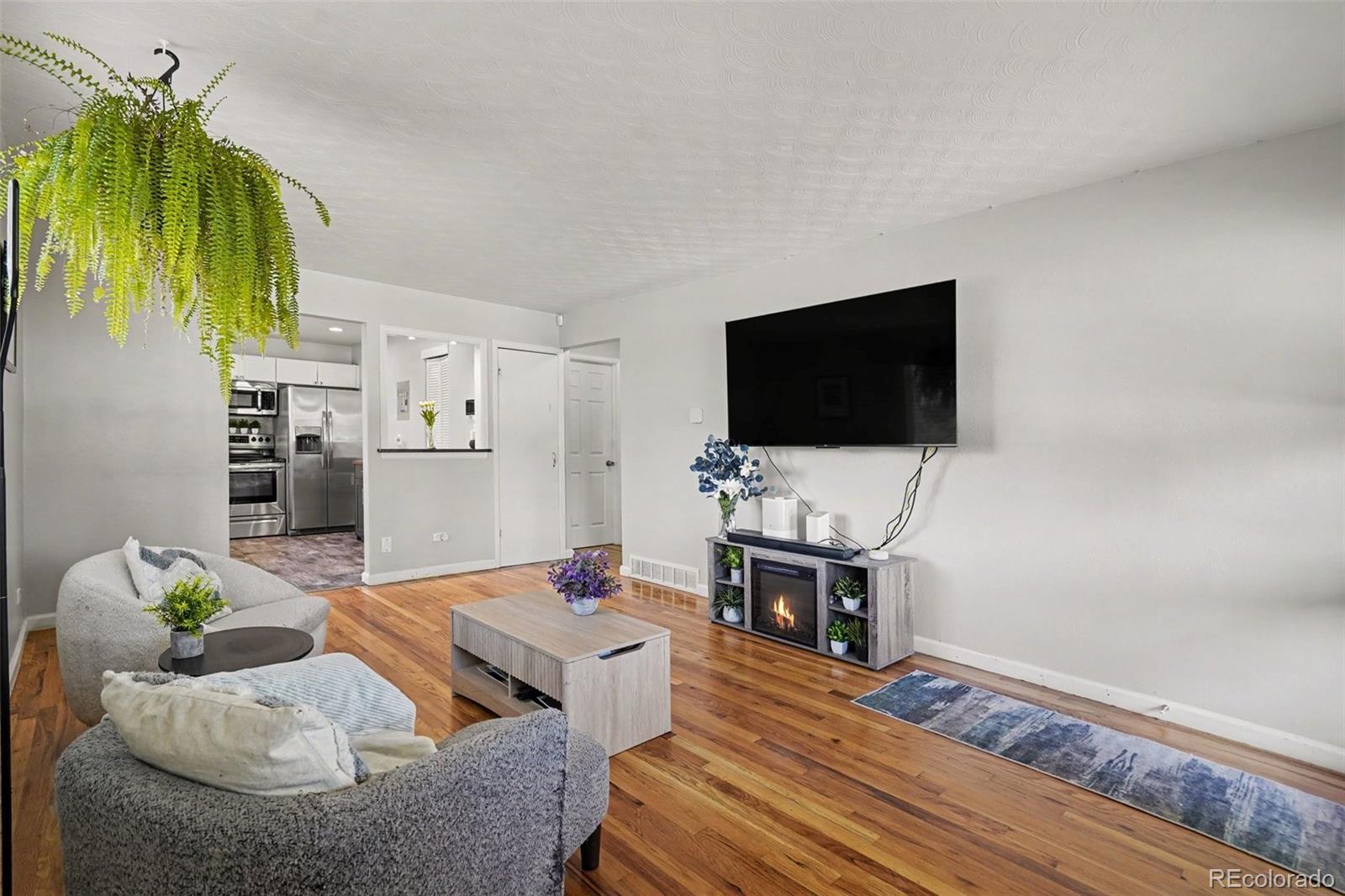 MLS Image #8 for 3255 n cook street,denver, Colorado