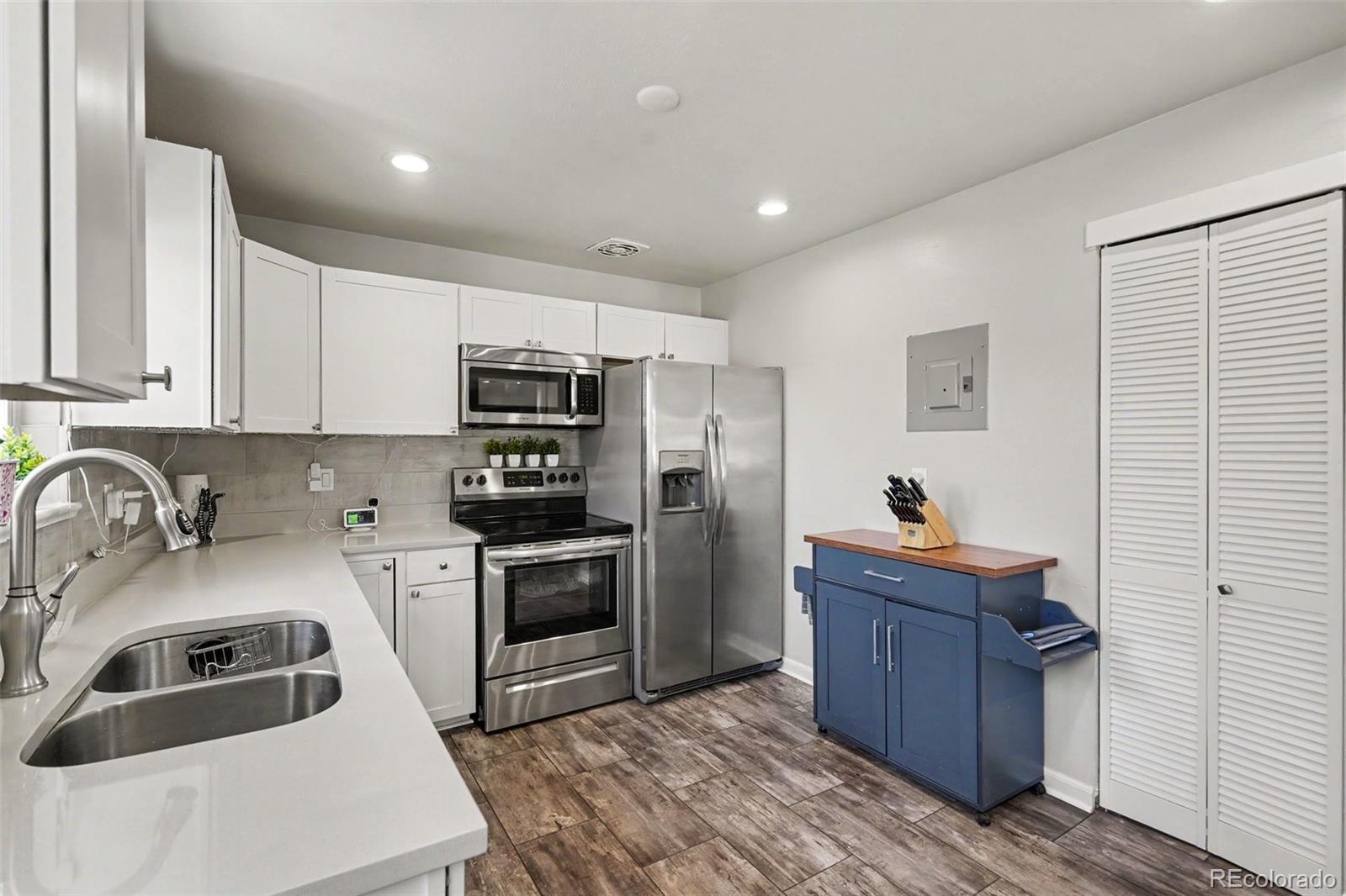 MLS Image #9 for 3255 n cook street,denver, Colorado