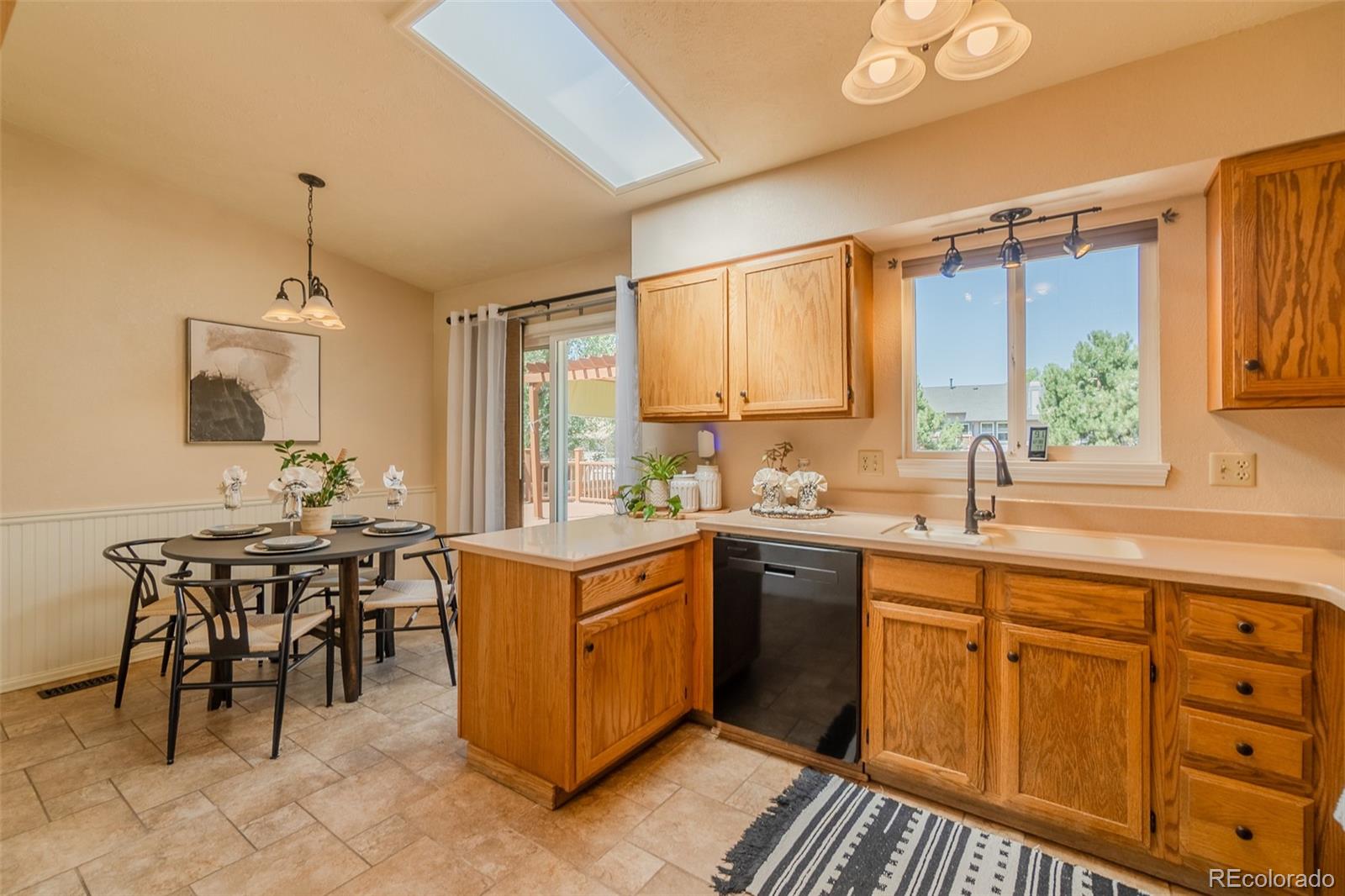 MLS Image #11 for 6870  riverwood lane,colorado springs, Colorado