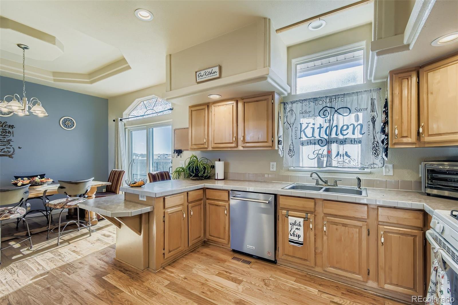 MLS Image #5 for 245 w crawford avenue,keenesburg, Colorado