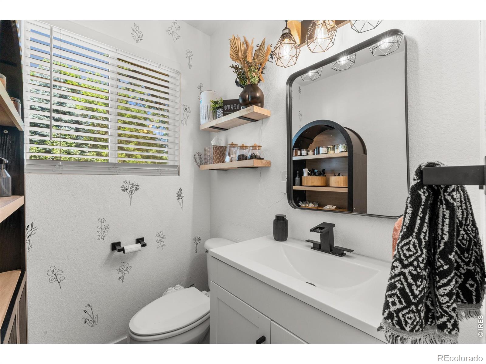 MLS Image #17 for 818 e swallow road,fort collins, Colorado
