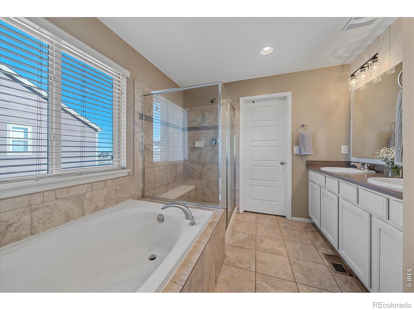 MLS Image #14 for 111  stewart way,erie, Colorado