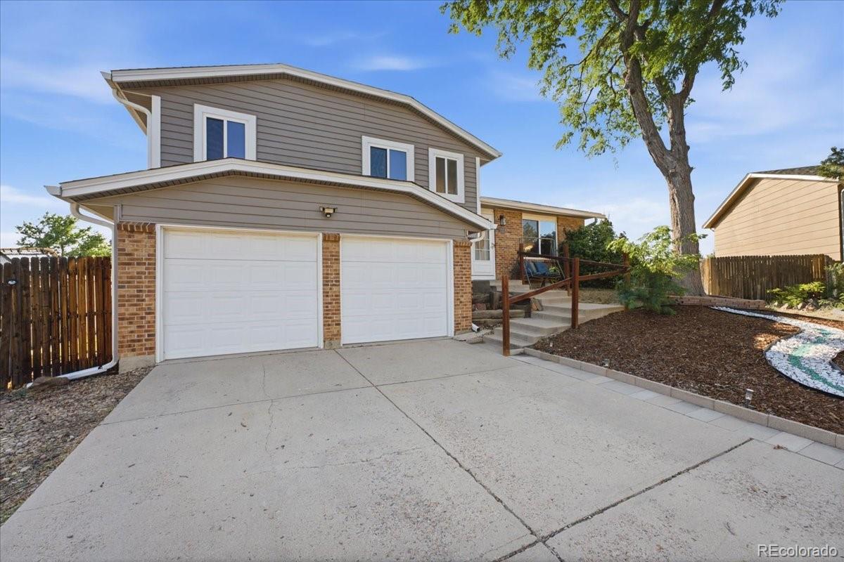 MLS Image #1 for 1717 s mobile street,aurora, Colorado