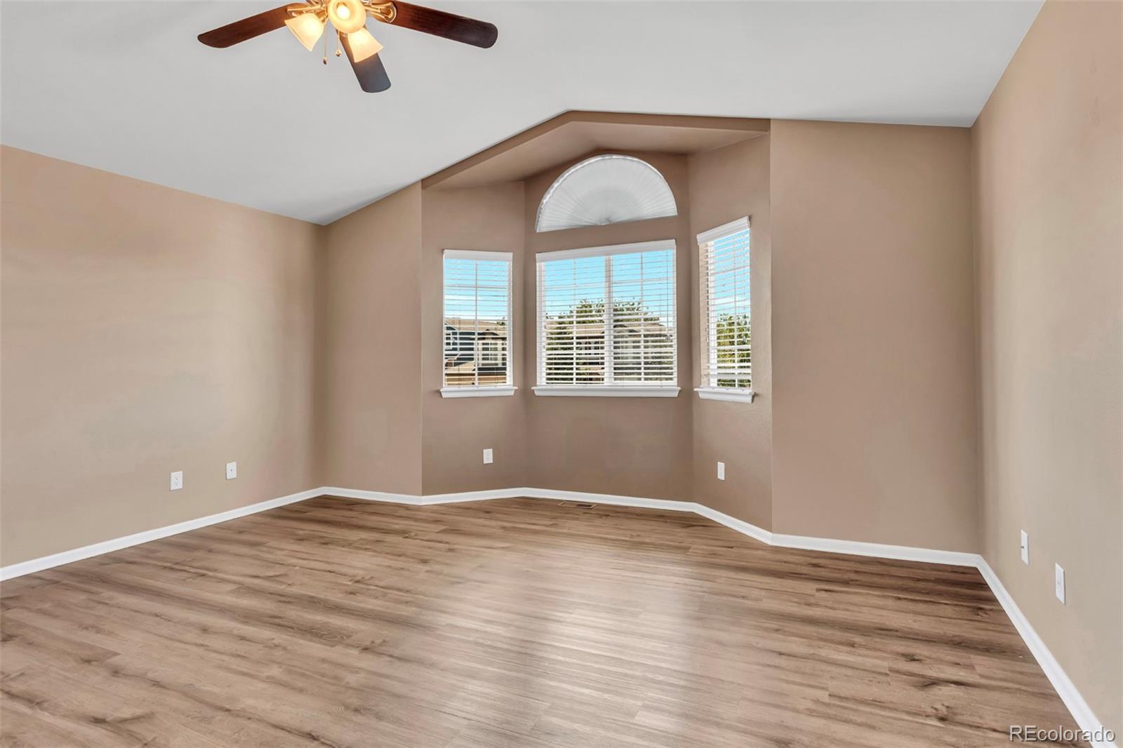 MLS Image #12 for 6096 s shawnee street,aurora, Colorado