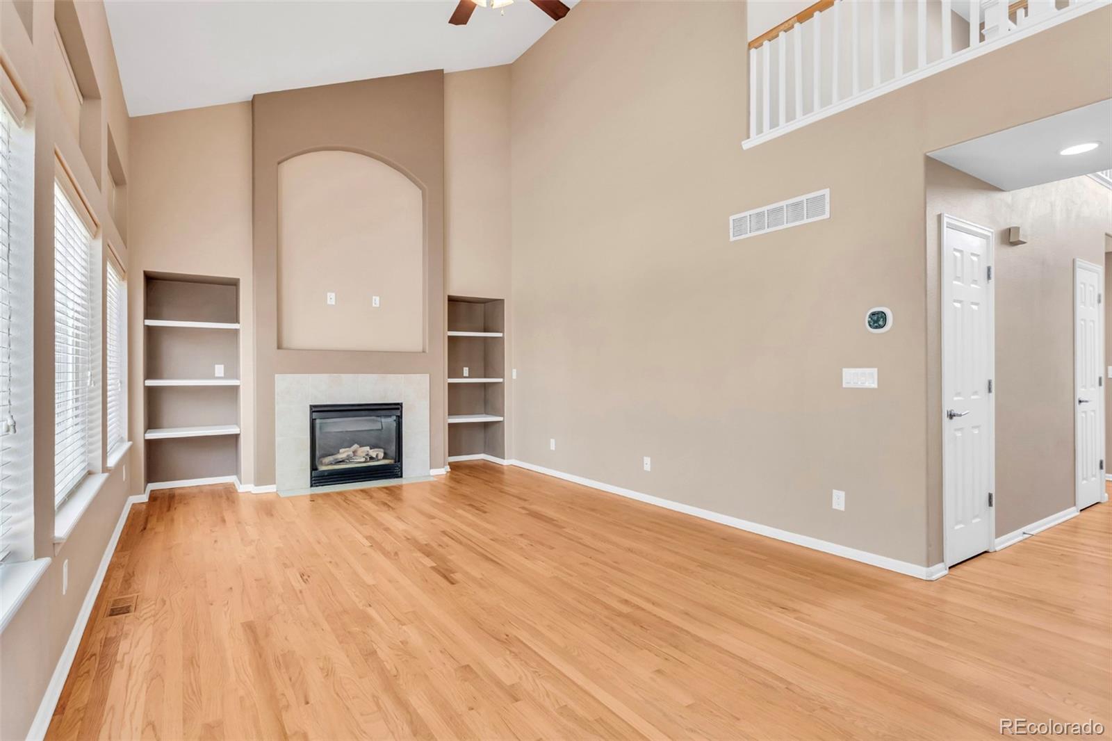 MLS Image #4 for 6096 s shawnee street,aurora, Colorado