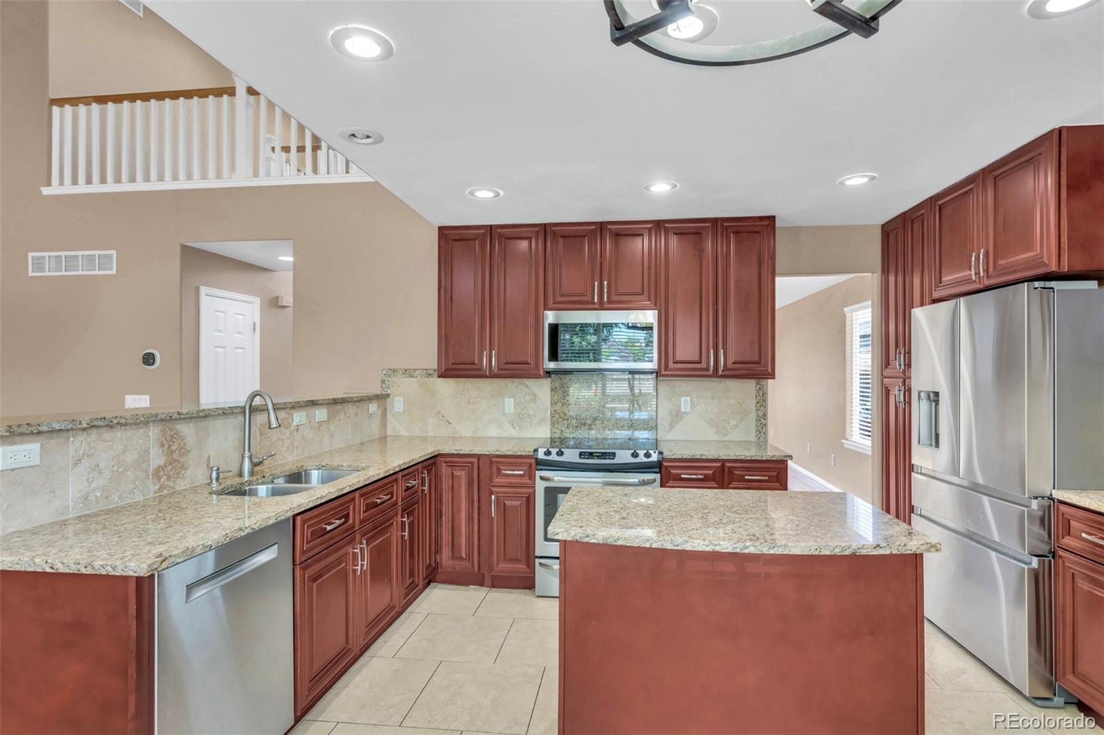 MLS Image #7 for 6096 s shawnee street,aurora, Colorado
