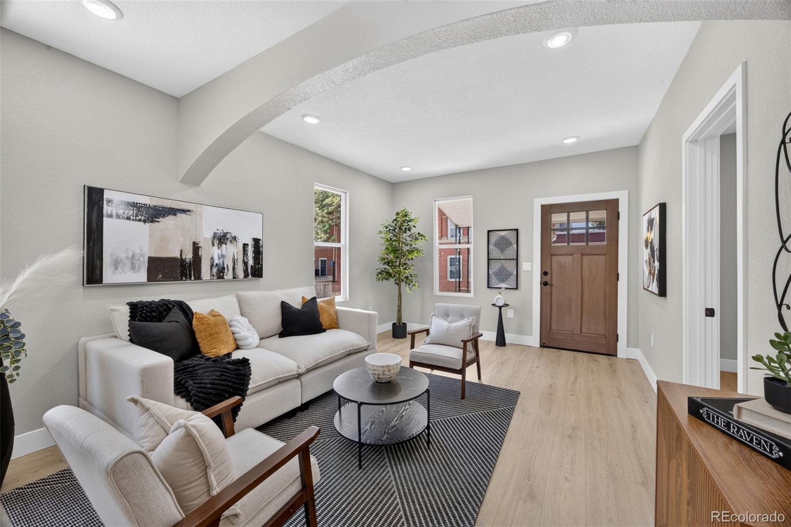 MLS Image #3 for 4432  lincoln street,denver, Colorado