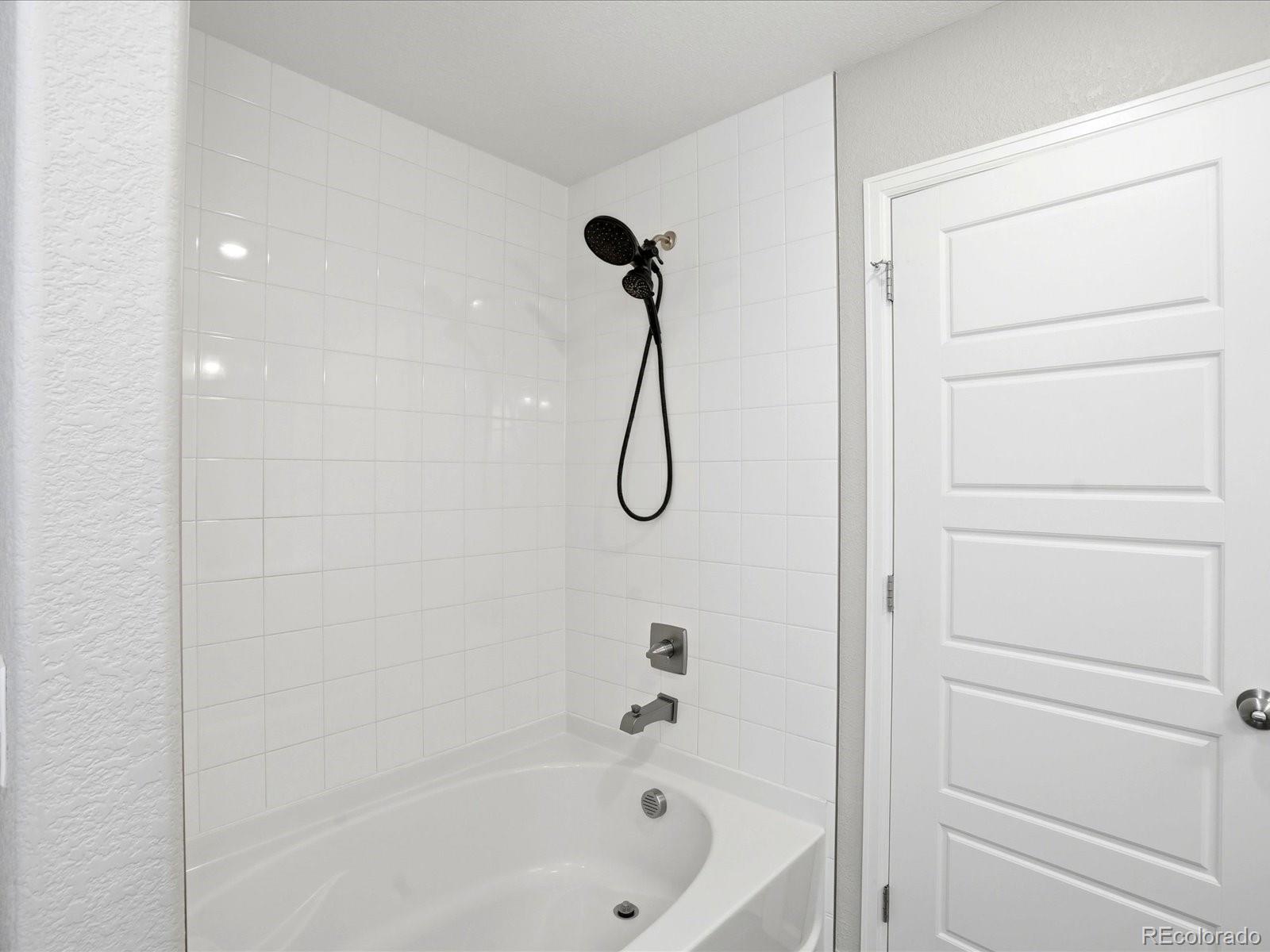 MLS Image #23 for 4984  malaya street,denver, Colorado