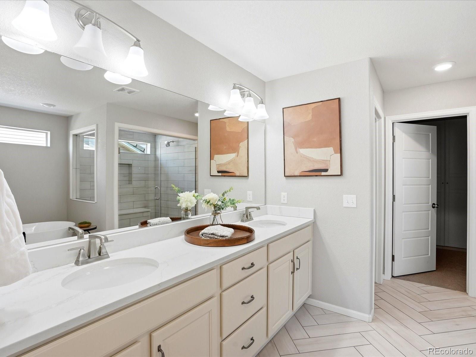 MLS Image #30 for 4984  malaya street,denver, Colorado